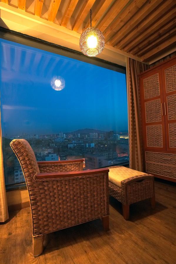 Xinjiang Yema International Clubhouse Hotel Urumqi Ngoại thất bức ảnh